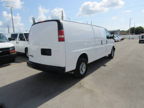 2013 Chevrolet Express 2500