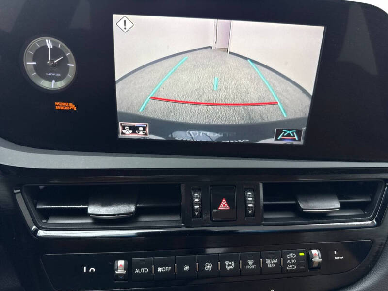 2022 Lexus ES 350