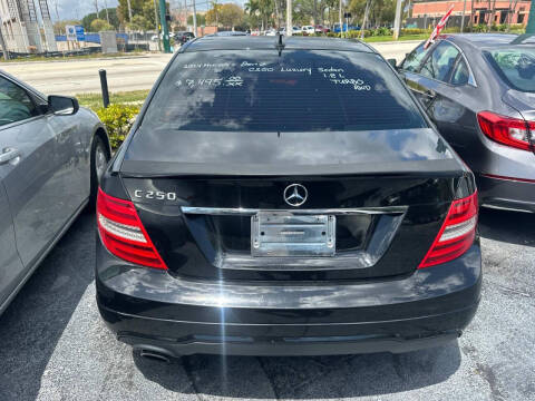 2014 Mercedes-Benz C-Class C 250 Sport