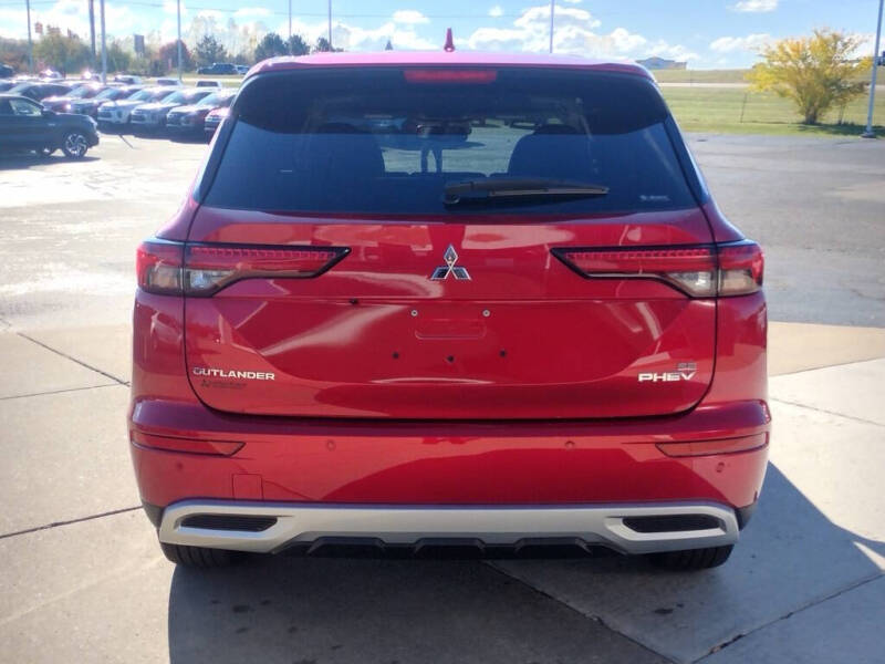 2025 Mitsubishi Outlander PHEV SE