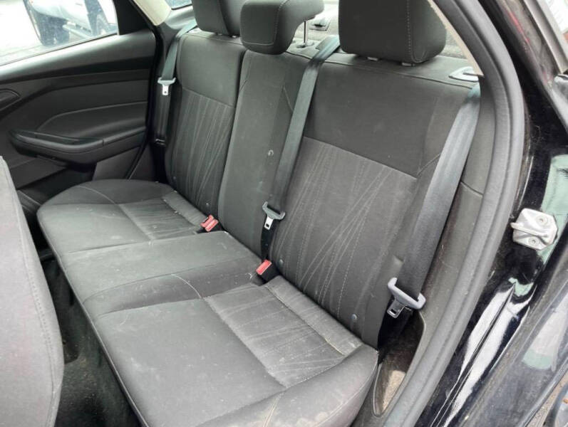 2016 Ford Focus S