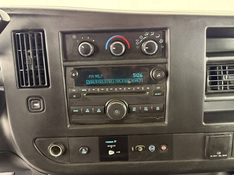 2016 Chevrolet Express LT 3500