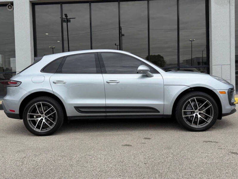 2022 Porsche Macan