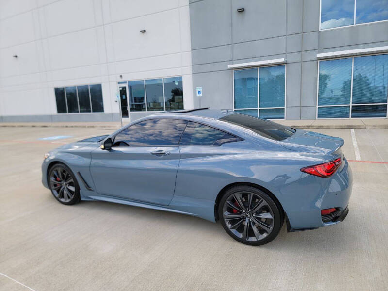 2022 Infiniti Q60 Red Sport 400