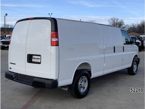 2025 Chevrolet Express 2500