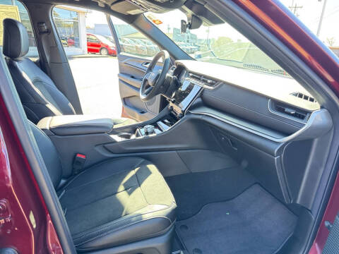 2025 Jeep Grand Cherokee Altitude X