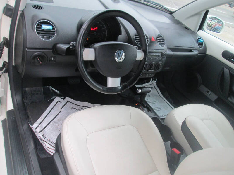 2007 Volkswagen New Beetle Convertible Triple White PZEV