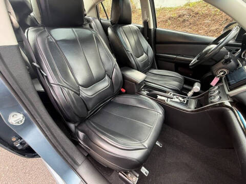 2013 Mazda MAZDA6 i Touring Plus