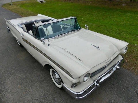 1957 Ford Fairlane