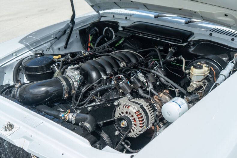 1977 Mercedes-Benz 450-Class