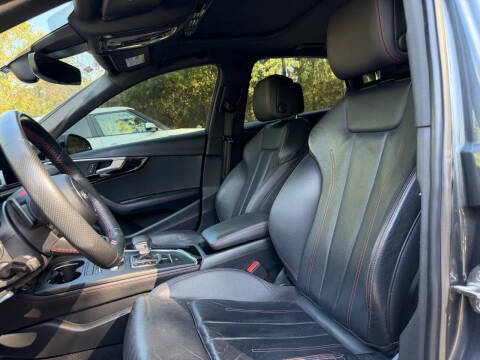 2019 Audi A4 quattro Premium Plus 45 TFSI