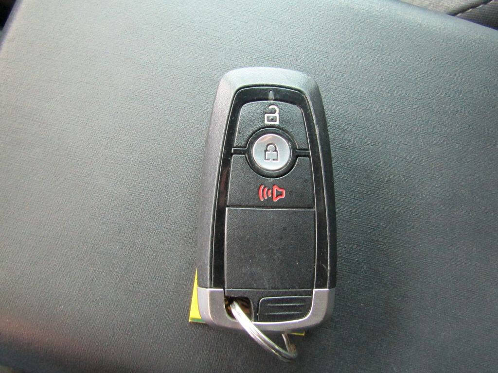 Lt. Blue 2022 Ford Bronco Base 4x4 Base 4dr SUV 28