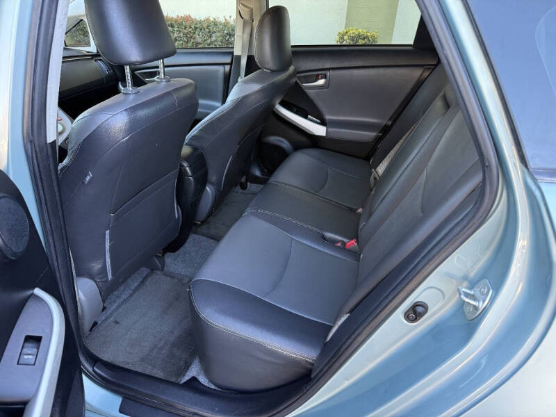 2013 Toyota Prius Four