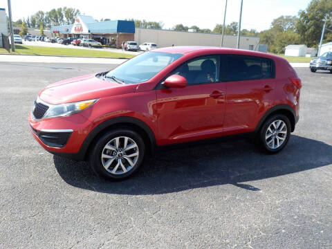 2015 Kia Sportage for sale at Young's Motor Company Inc. in Benson NC