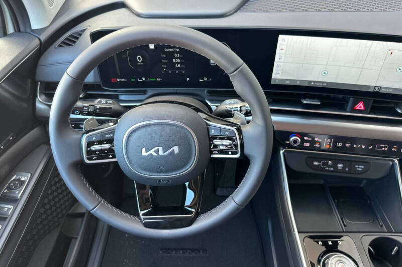 2026 Kia Carnival Hybrid SX