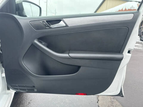 2016 Volkswagen Jetta 1.8T Sport