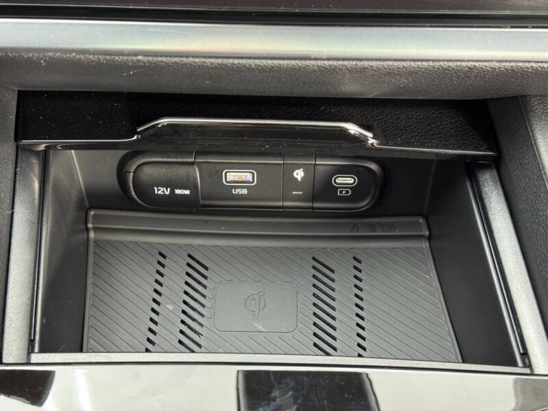 2023 Kia Sportage Plug-In Hybrid X-Line Prestige