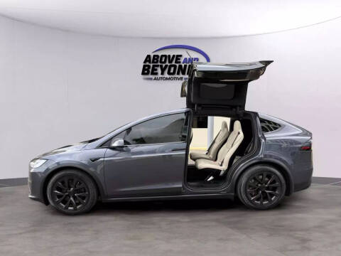 2023 Tesla Model X Standard Range