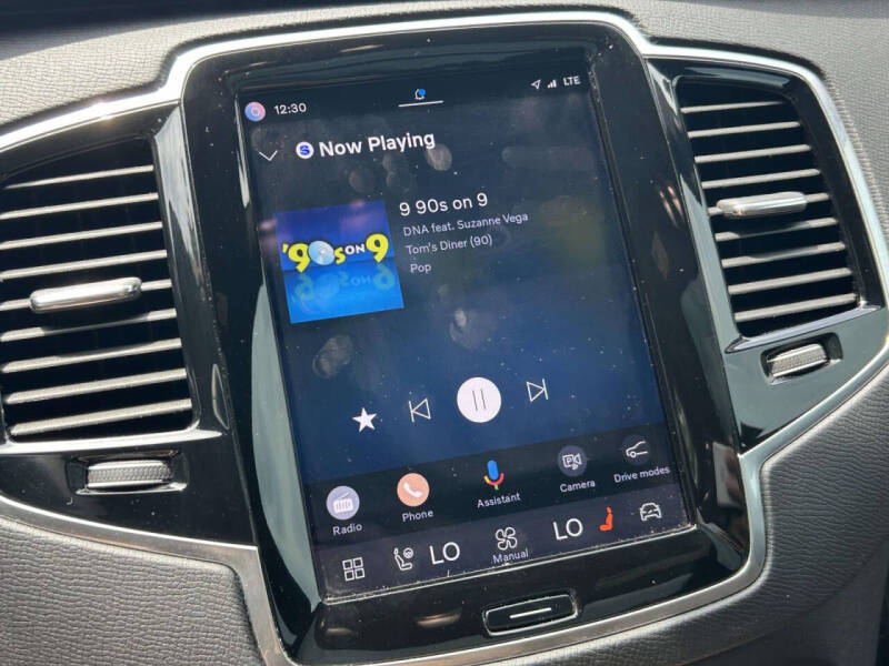 2023 Volvo XC90 B6 Plus Bright Theme 7P