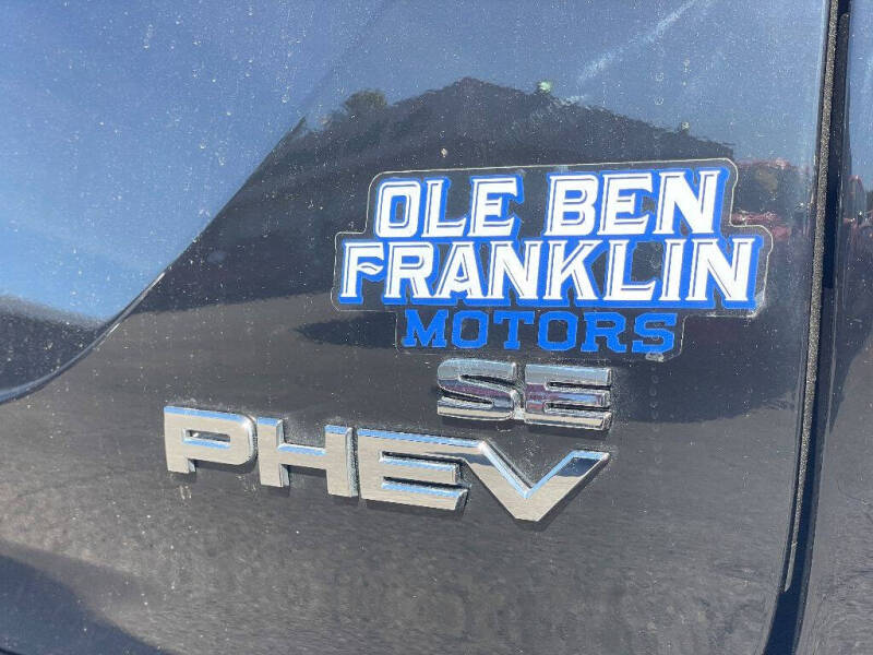 2025 Mitsubishi Outlander PHEV SE