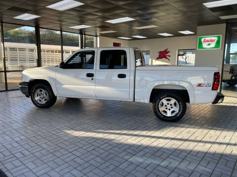 2005 Chevrolet Silverado 1500 for sale at Premier Auto Connection in McAlester OK