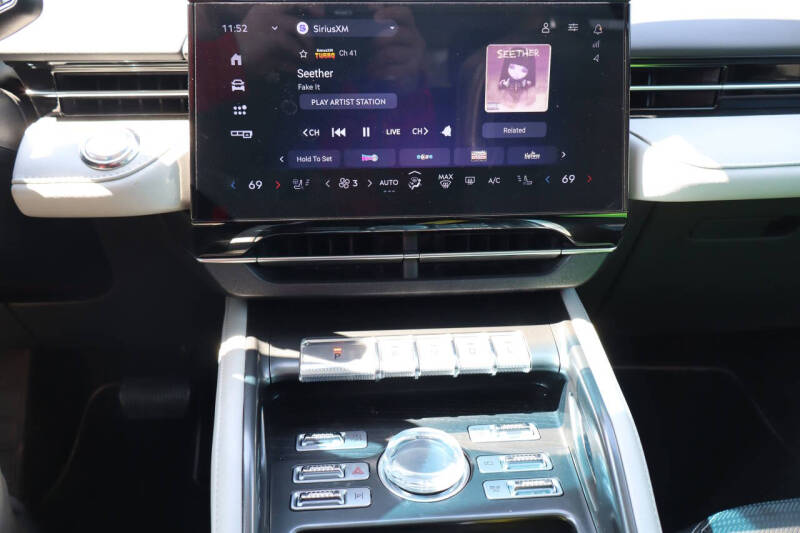 2024 Lincoln Nautilus Reserve