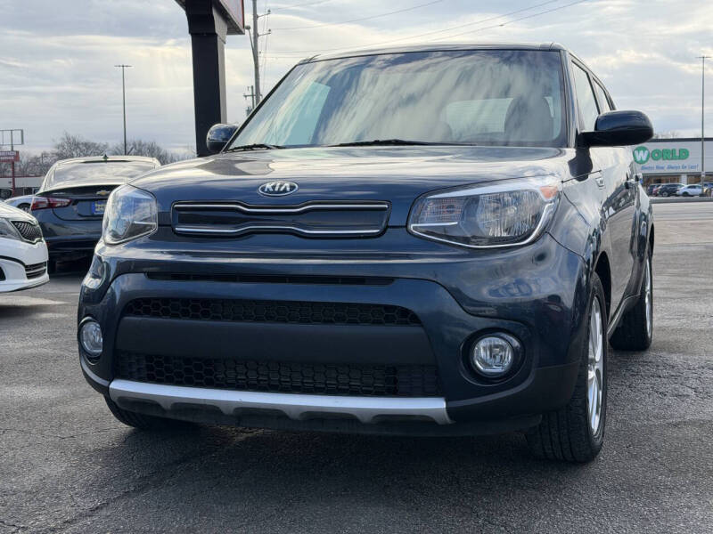 2017 Kia Soul +