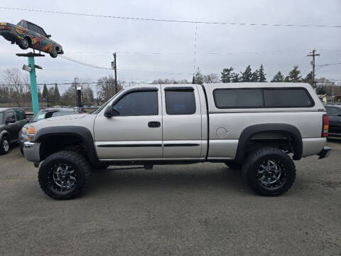 2006 GMC Sierra 1500 for sale at ALPINE MOTORS in Milwaukie OR