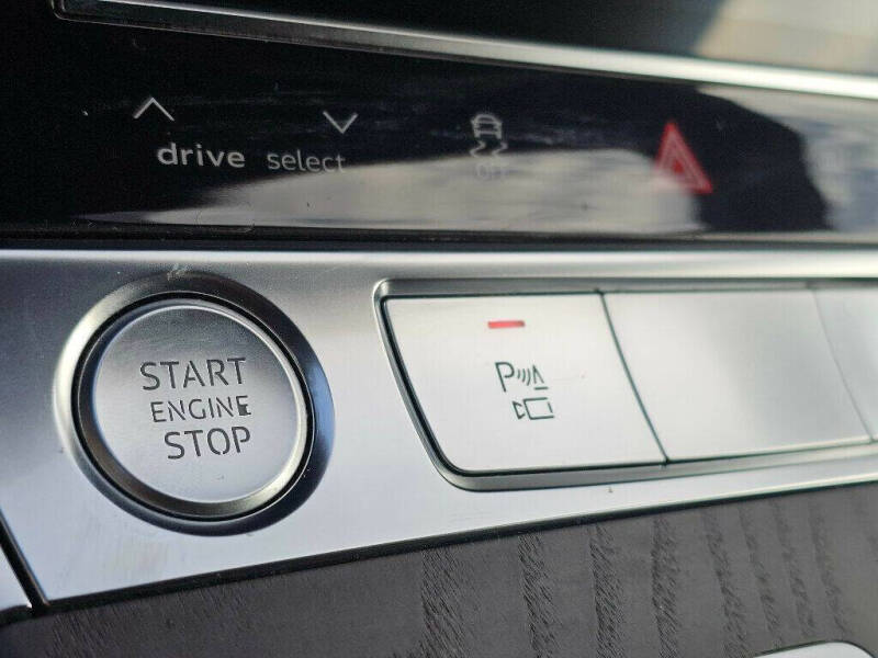 2019 Audi A6 quattro Premium Plus 55 TFSI