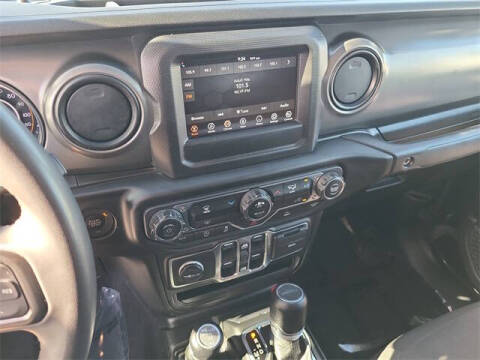 2023 Jeep Gladiator Sport