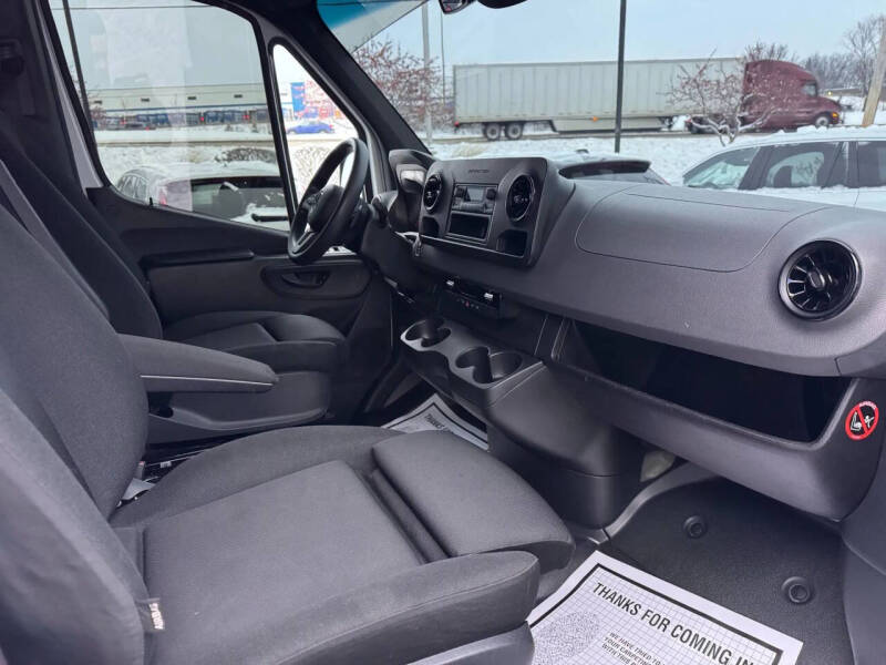 2021 Mercedes-Benz Sprinter 2500