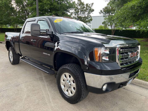 2012 GMC Sierra 2500HD for sale at UNITED AUTO WHOLESALERS LLC in Portsmouth VA