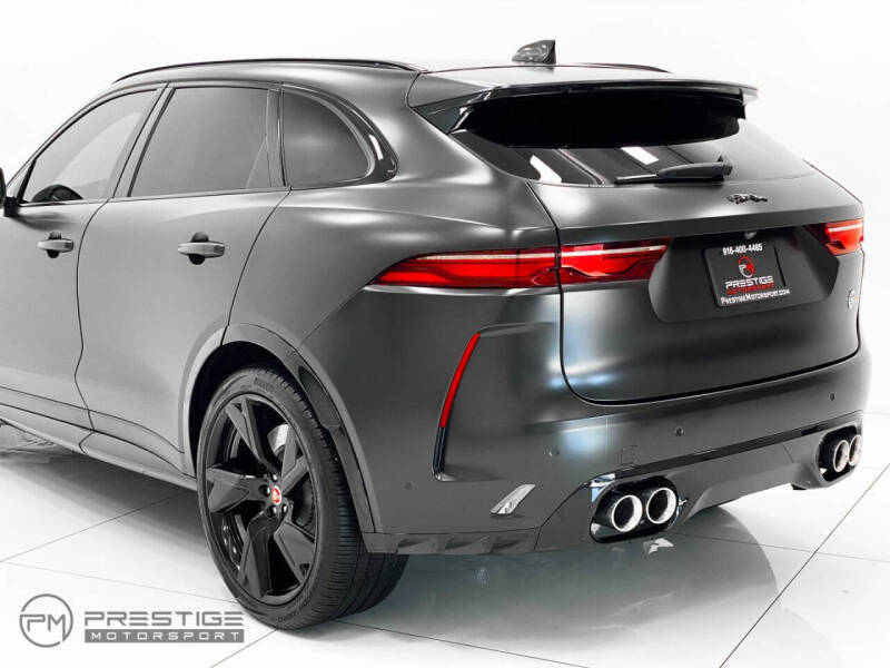 2022 Jaguar F-PACE SVR