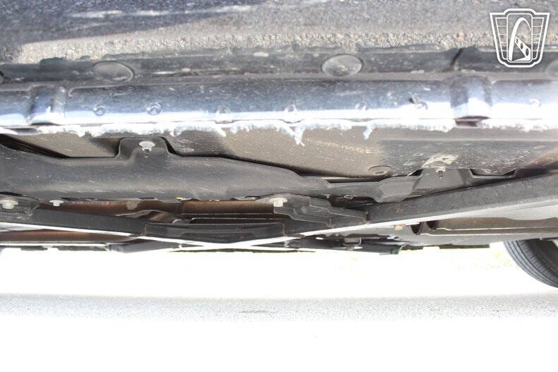 2005 Ford Thunderbird Deluxe