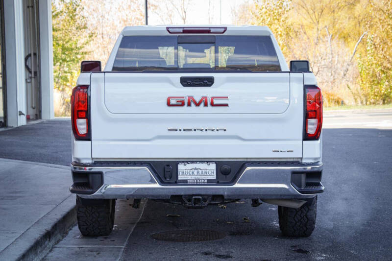 2023 GMC Sierra 1500
