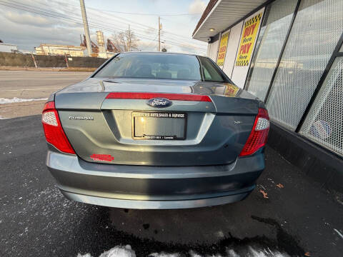 2012 Ford Fusion SE