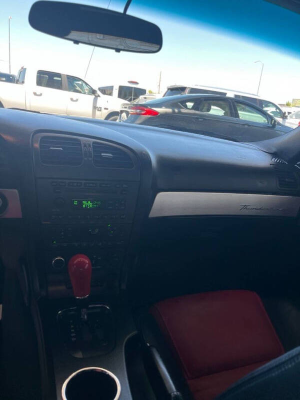 2003 Ford Thunderbird