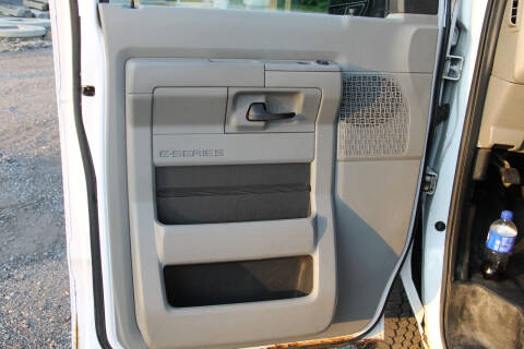 2013 Ford E-Series E-250