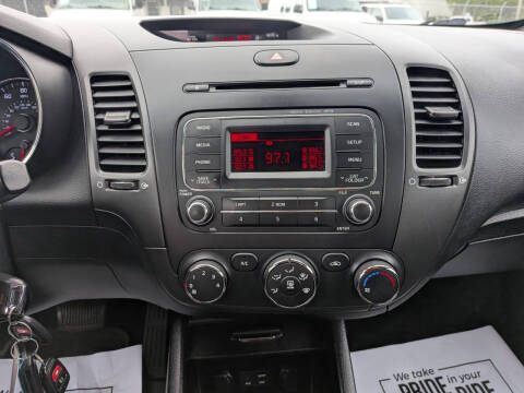 2016 Kia Forte5 LX