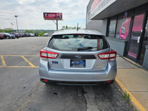 2017 Subaru Impreza 2.0i