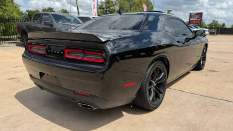 2017 Dodge Challenger