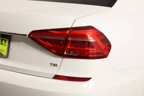 2016 Volkswagen Passat