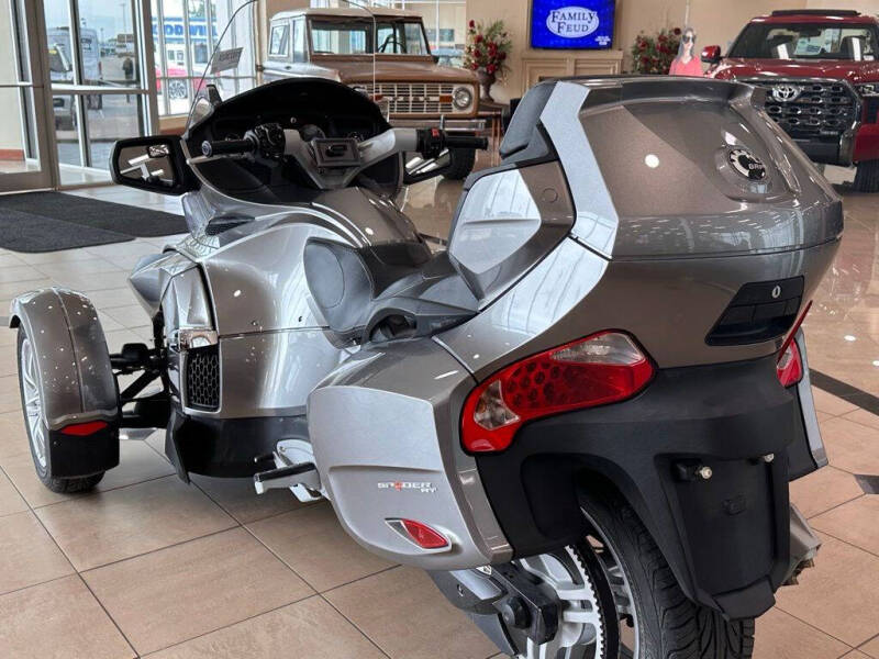 2011 Can-Am Spyder