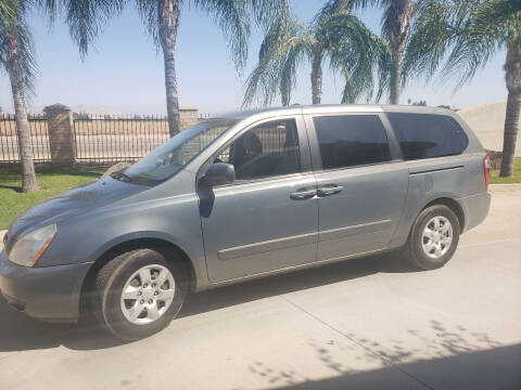 2006 Kia Sedona for sale at Gold Rush Auto Wholesale in Sanger CA