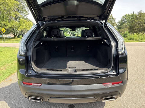 2023 Cadillac XT4 Sport