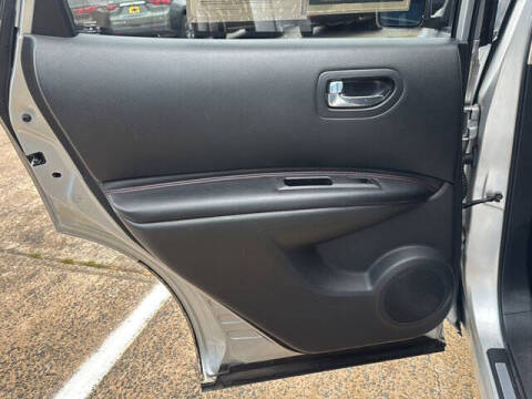 2011 Nissan Rogue SV