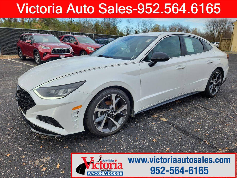 2021 Hyundai SONATA for sale at Victoria Auto Sales in Victoria, MN