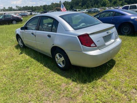 2005 Saturn Ion 1