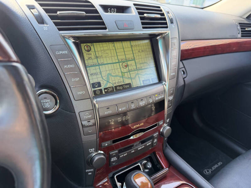 2007 Lexus LS 460