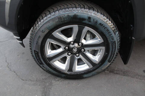 2017 Toyota Tacoma Limited